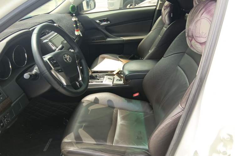 Used Toyota Reiz 2013 2.5V Elite Edition Left Front Seat