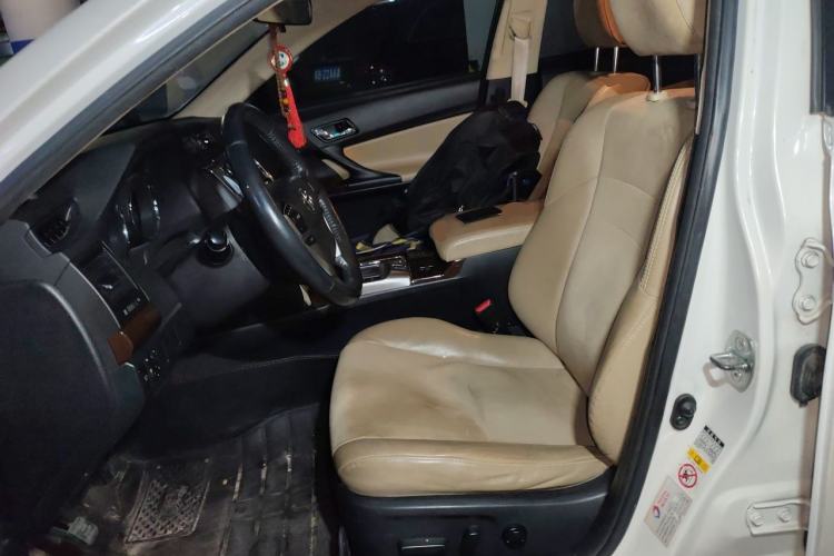 Used Toyota Reiz 2013 2.5V Shangrui Edition Left Front Seat