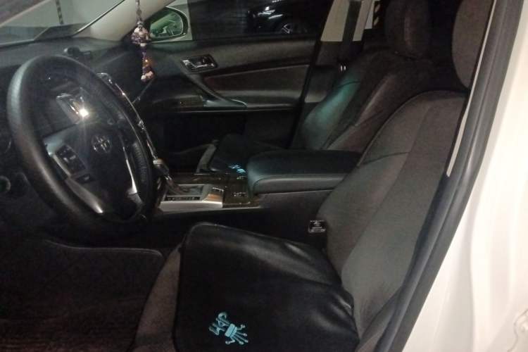 Used Toyota Reiz 2013 2.5V Shangrui Edition Left Front Seat