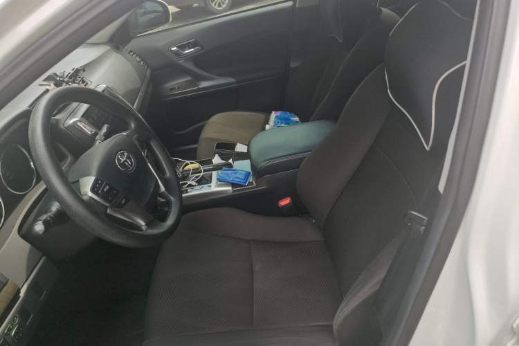 Used Toyota Reiz 2013 2.5S Elite Edition Left Front Seat
