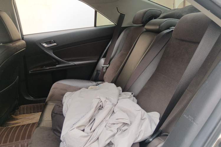 Used Toyota Reiz 2013 2.5V Shangrui Edition Left Rear Seat