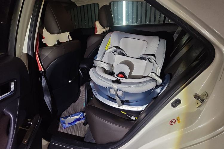 Used Toyota Reiz 2013 2.5V Shangrui Edition Left Rear Seat