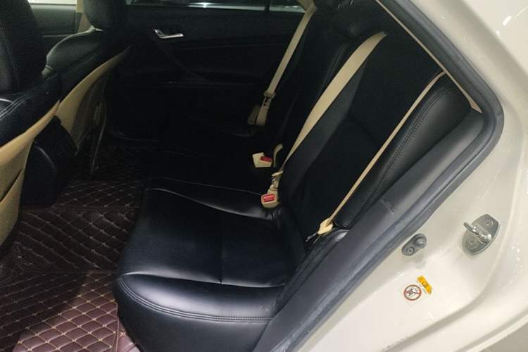 Used Toyota Reiz 2013 2.5S Elite Edition Left Rear Seat