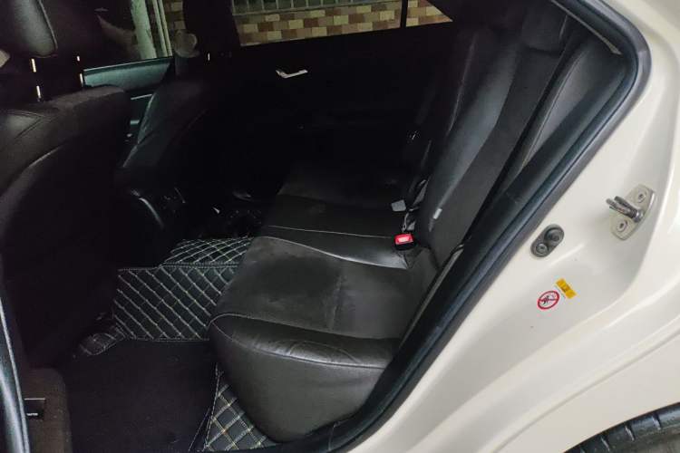 Used Toyota Reiz 2013 2.5V Shangrui Edition Left Rear Seat