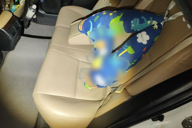 Used Toyota Reiz 2013 2.5S Elite Edition Left Rear Seat