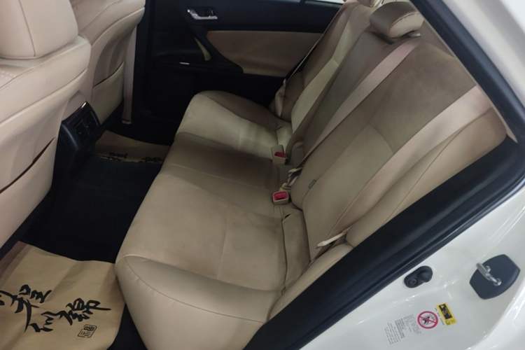 Used Toyota Reiz 2013 2.5V Shangrui Edition Left Rear Seat