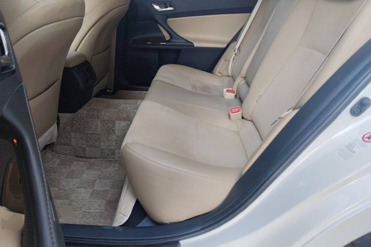 Used Toyota Reiz 2013 2.5V Shangrui Edition Left Rear Seat