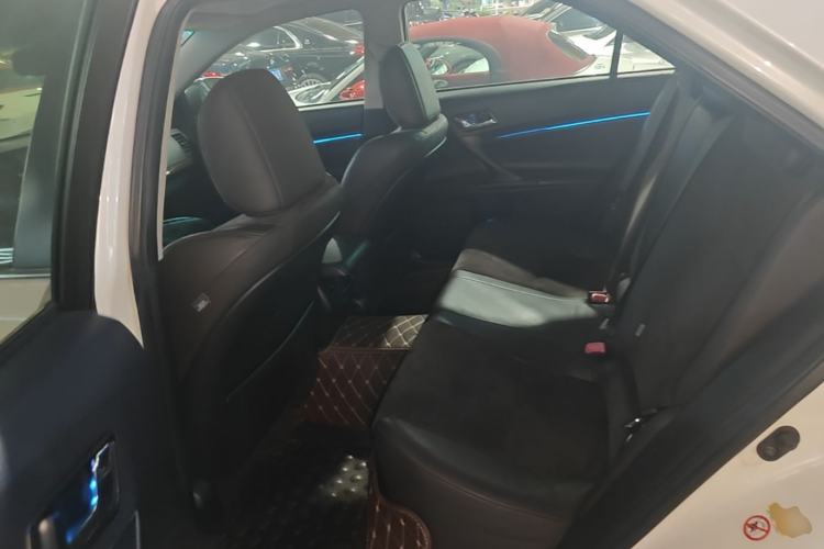 Used Toyota Reiz 2013 2.5V Shangrui Edition Left Rear Seat