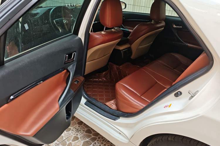 Used Toyota Reiz 2013 2.5S Elite Edition Left Rear Seat