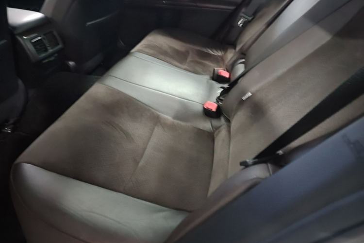 Used Toyota Reiz 2013 2.5V Shangrui Edition Left Rear Seat
