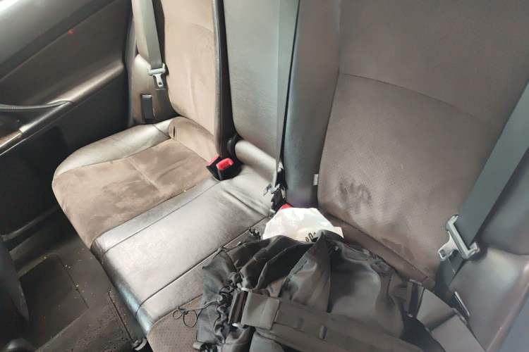 Used Toyota Reiz 2013 2.5V Shangrui Edition Left Rear Seat