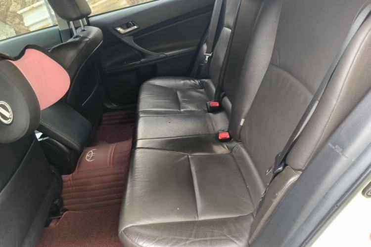 Used Toyota Reiz 2013 2.5V Elite Edition Left Rear Seat