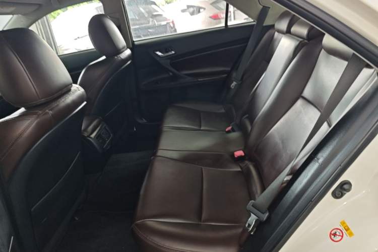 Used Toyota Reiz 2013 2.5S Elite Edition Left Rear Seat