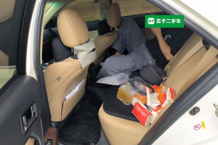 Used Toyota Reiz 2013 2.5V Shangrui Edition Left Rear Seat