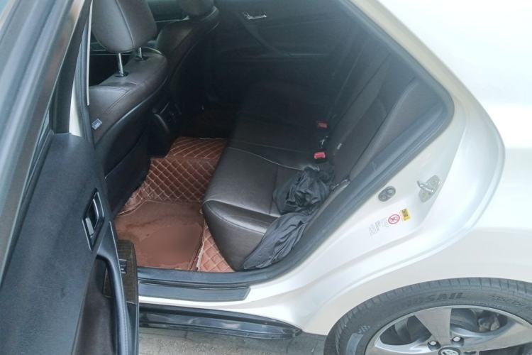 Used Toyota Reiz 2013 2.5V Elite Edition Left Rear Seat