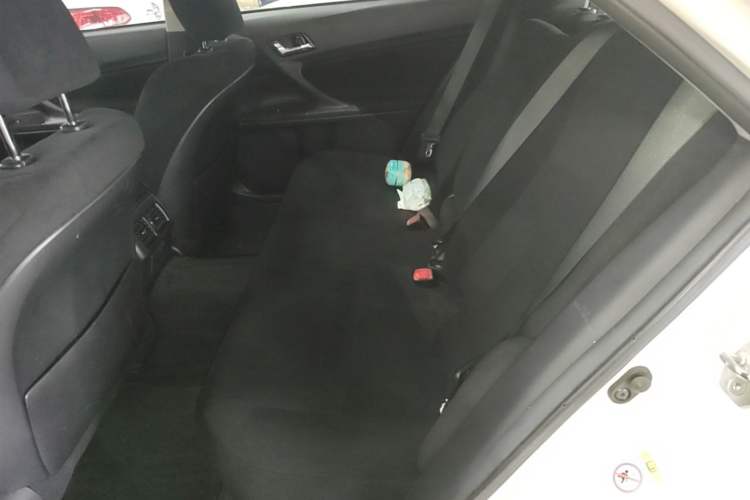 Used Toyota Reiz 2013 2.5S Elite Edition Left Rear Seat