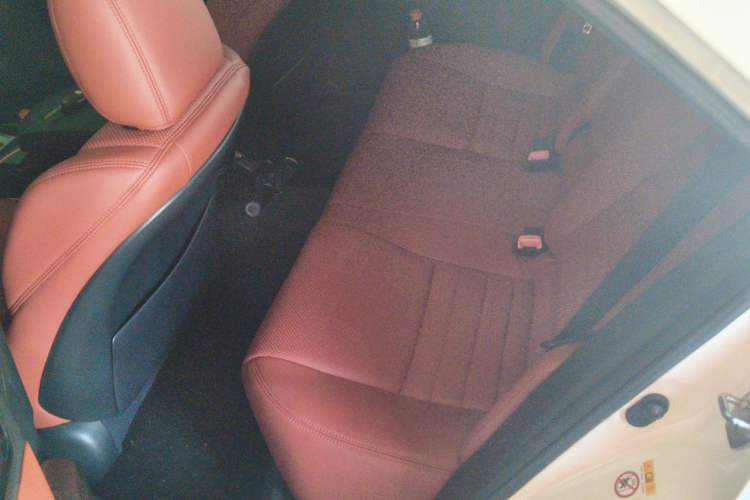 Used Toyota Reiz 2013 2.5S Elite Edition Left Rear Seat
