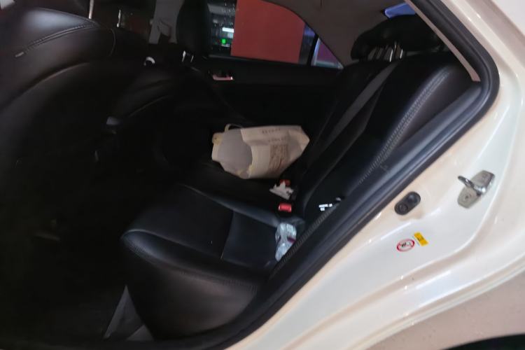 Used Toyota Reiz 2013 2.5S Elite Edition Left Rear Seat