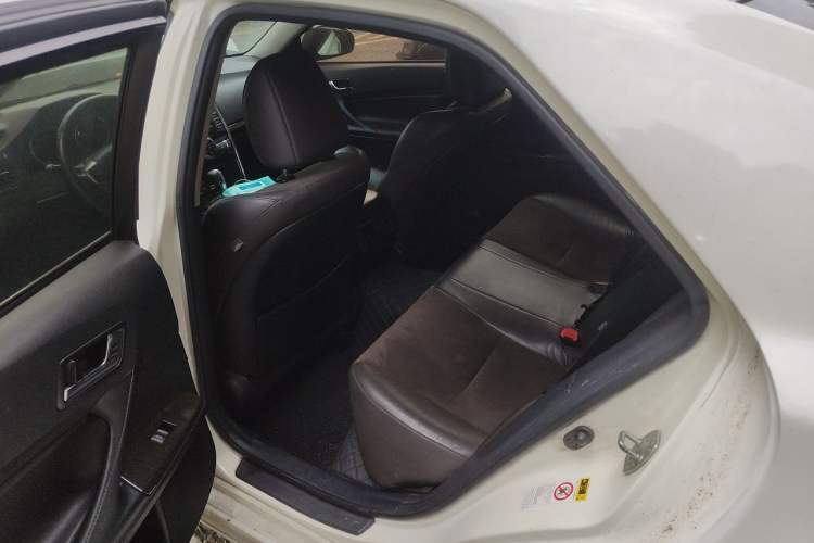Used Toyota Reiz 2013 2.5V Shangrui Edition Left Rear Seat