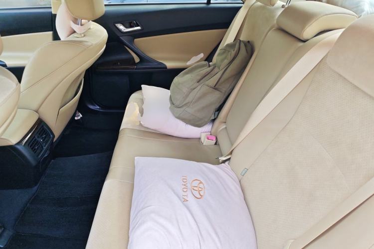 Used Toyota Reiz 2013 2.5V Shangrui Navigation Edition Left Rear Seat