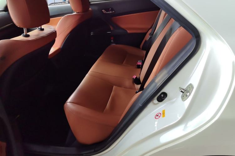 Used Toyota Reiz 2013 2.5S Elite Edition Left Rear Seat