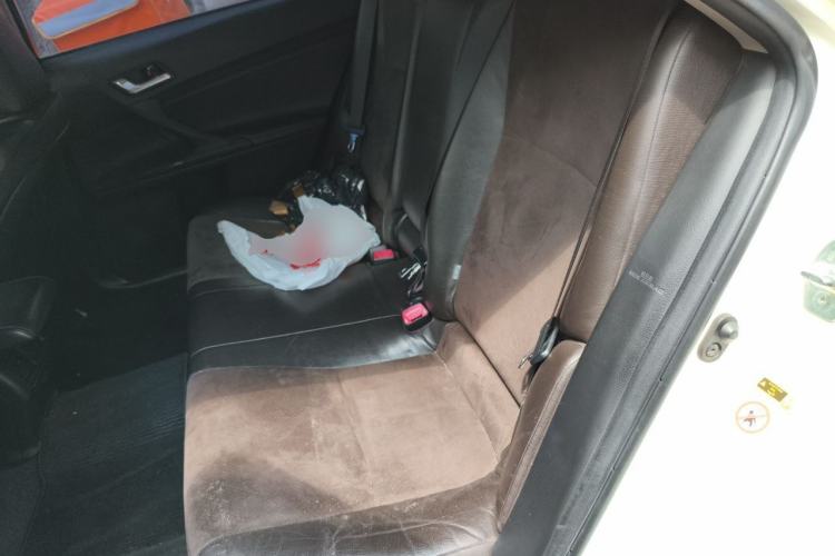 Used Toyota Reiz 2013 2.5V Shangrui Edition Left Rear Seat