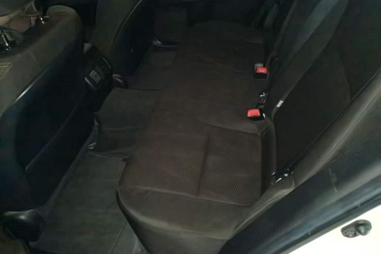 Used Toyota Reiz 2013 2.5S Elite Edition Left Rear Seat