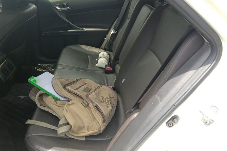 Used Toyota Reiz 2013 2.5V Elite Edition Left Rear Seat