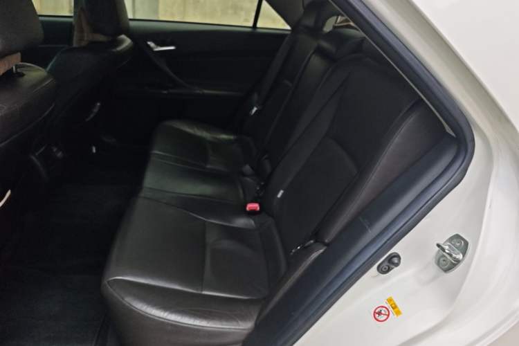 Used Toyota Reiz 2013 2.5V Elite Edition Left Rear Seat