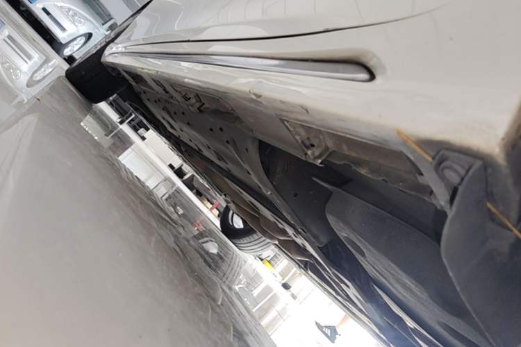Used Toyota Reiz 2013 2.5V Shangrui Edition Left Side Sill