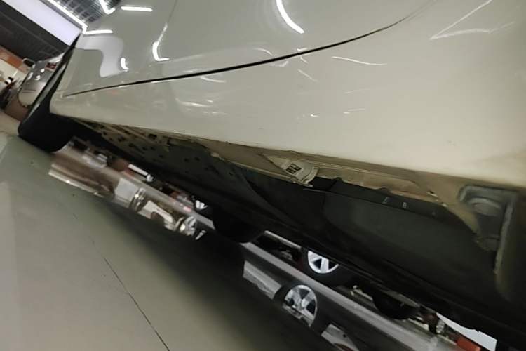 Used Toyota Reiz 2013 2.5S Elite Edition Left Side Sill