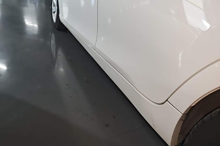 Used Toyota Reiz 2013 2.5V Elite Edition Left Side Sill