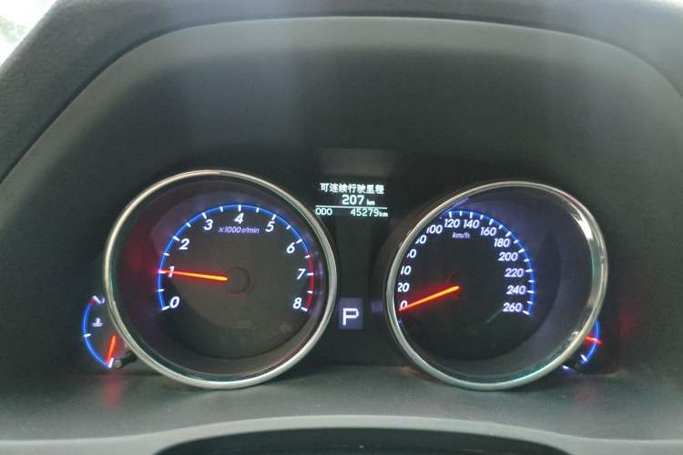 Used Toyota Reiz 2013 2.5V Elite Edition Odometer Close Up