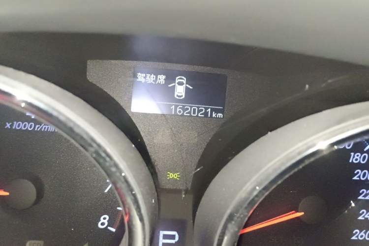 Used Toyota Reiz 2013 2.5V Shangrui Edition Odometer Close Up