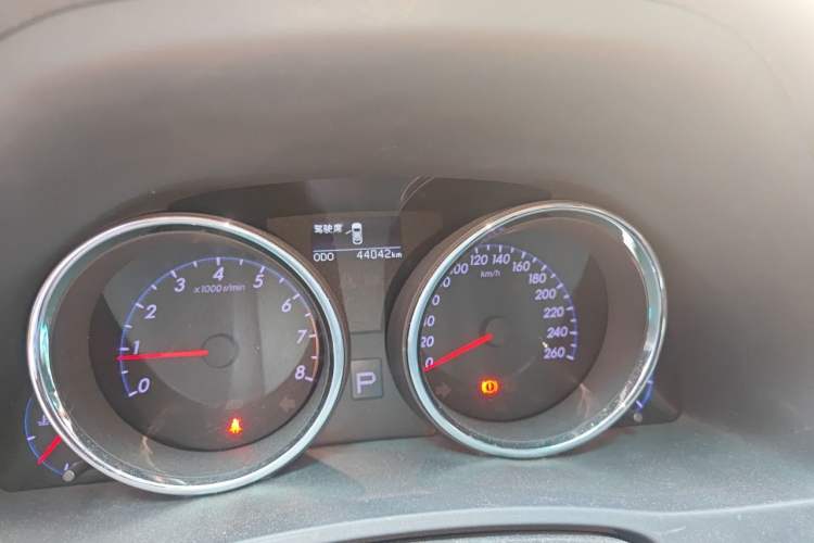 Used Toyota Reiz 2013 2.5V Elite Edition Odometer Close Up