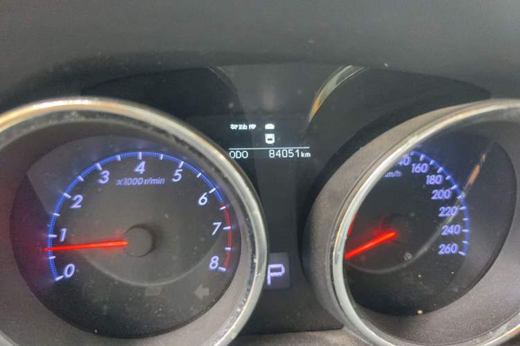 Used Toyota Reiz 2013 2.5S Elite Edition Odometer Close Up