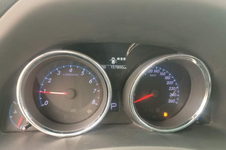 Used Toyota Reiz 2013 2.5V Elite Edition Odometer Close Up