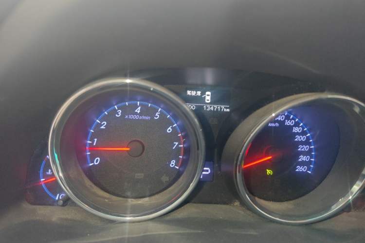 Used Toyota Reiz 2013 2.5V Shangrui Edition Odometer Close Up