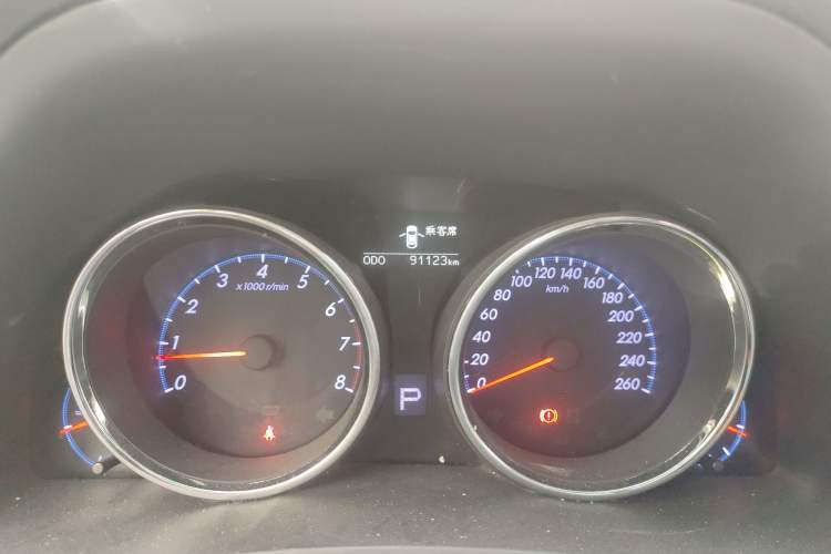 Used Toyota Reiz 2013 2.5V Elite Edition Odometer Close Up