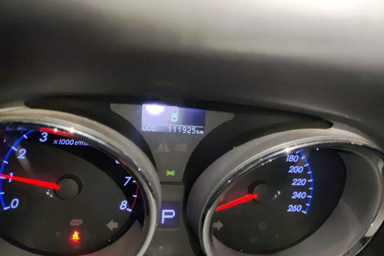 Used Toyota Reiz 2013 2.5V Shangrui Edition Odometer Close Up