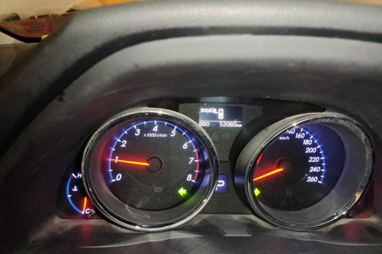 Used Toyota Reiz 2013 2.5V Elite Edition Odometer Close Up