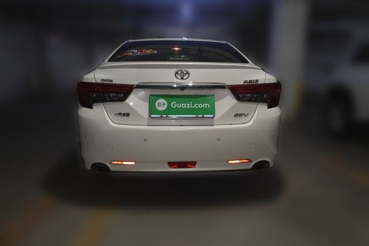 Used Toyota Reiz 2013 2.5V Shangrui Navigation Edition Rear