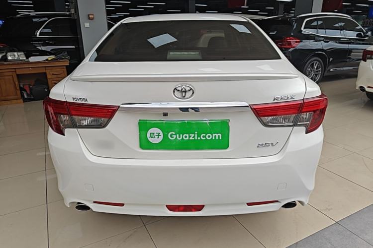 Used Toyota Reiz 2013 2.5V Elite Edition Rear