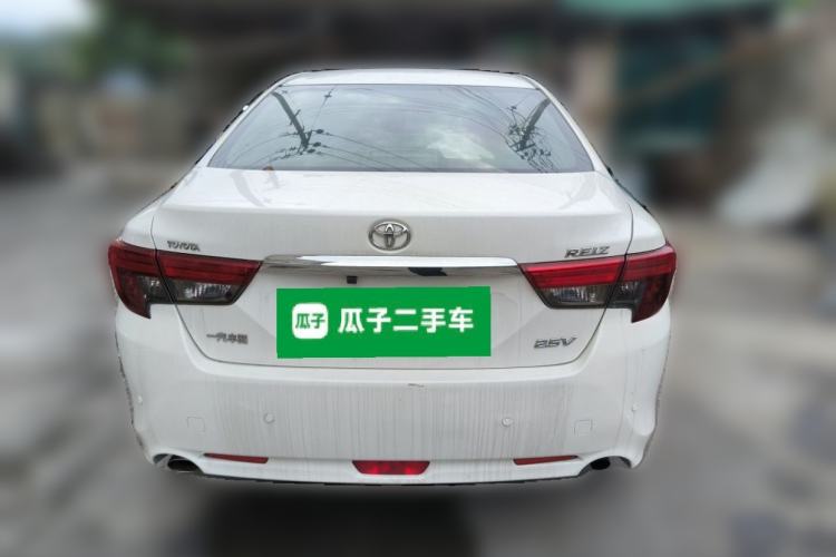 Used Toyota Reiz 2013 2.5V Elite Edition Rear
