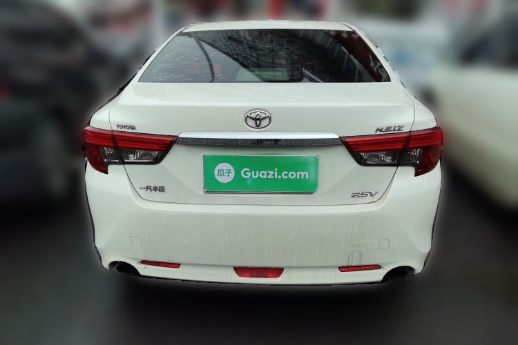 Used Toyota Reiz 2013 2.5V Elite Edition Rear