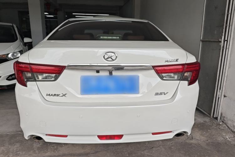Used Toyota Reiz 2013 2.5V Elite Edition Rear