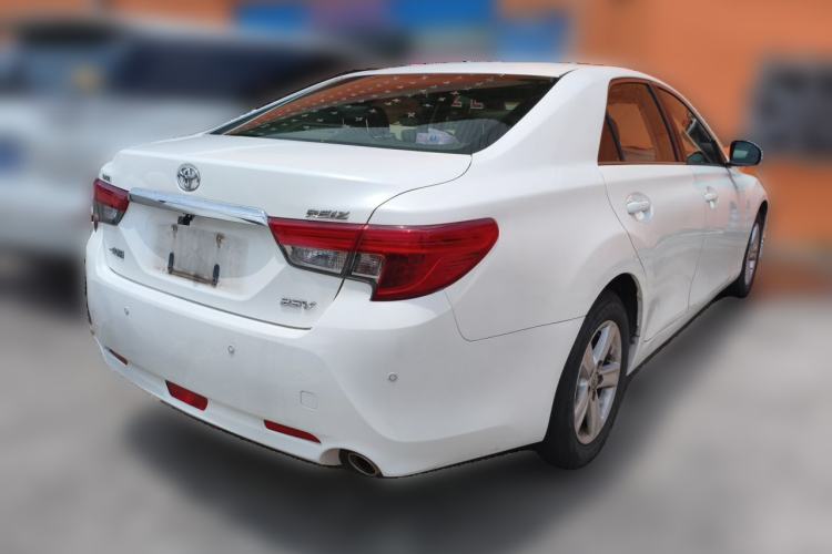 Used Toyota Reiz 2013 2.5V Elite Edition Rear Right 45 Deg
