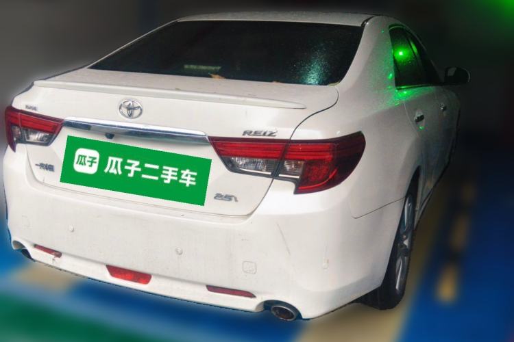 Used Toyota Reiz 2013 2.5S Elite Edition Rear Right 45 Deg