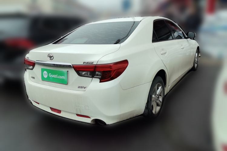 Used Toyota Reiz 2013 2.5V Elite Edition Rear Right 45 Deg