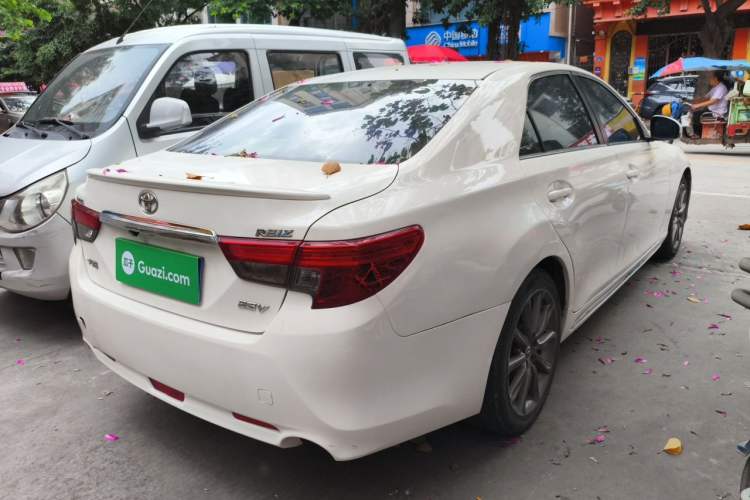 Used Toyota Reiz 2013 2.5V Shangrui Edition Rear Right 45 Deg